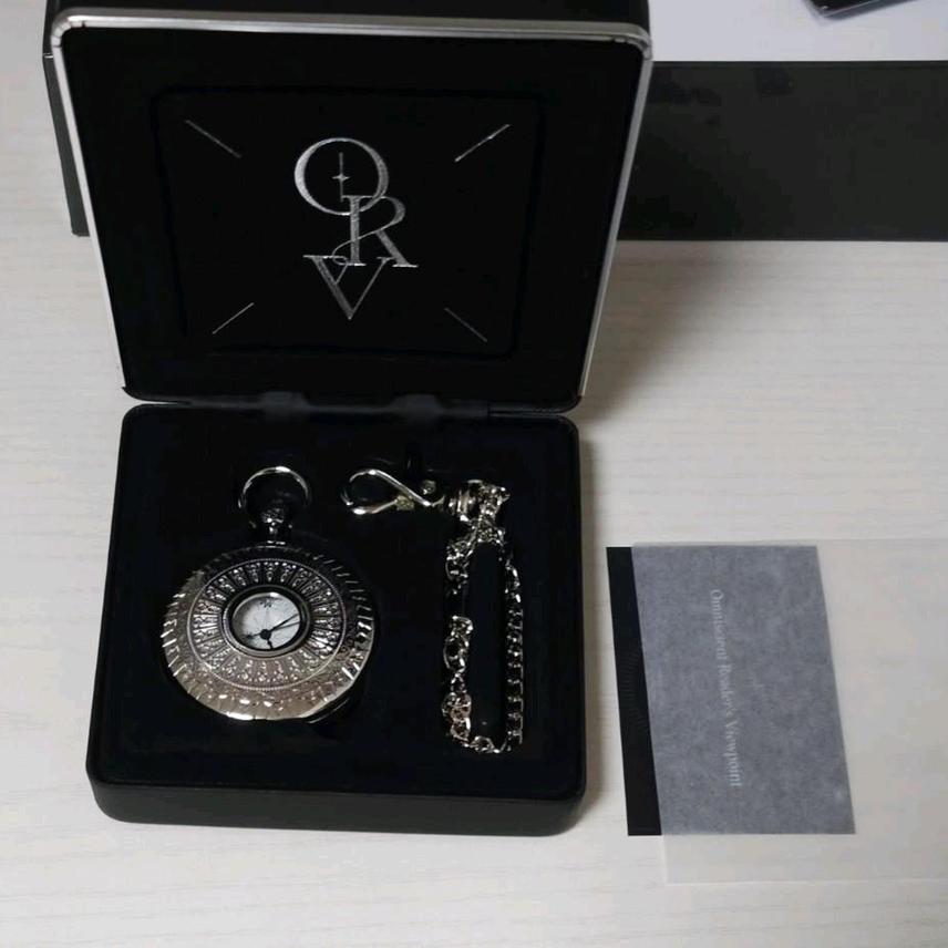 TaeSungeShop's tweet photo. Servicio de Reenvío desde Corea del Sur 

Con nustro servicio podemos conseguir productos de segunda mano como este Reloj de Omniscient Reader's Viewpoint.

Precio aproximado: $130.00 USD a $200.00 USD - Íncluye costos de envío

#OmniscientReadersViewpoint #omniscient_reader #ORV https://t.co/rd4tzs8SYs