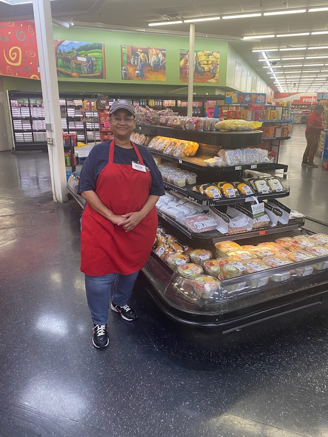 We want to give our amazing employee, Marguerite, a HUGE congratulations for being with us at SuperLo Foods for 8 years! 🎉 Thank you for all that you do! 🎊