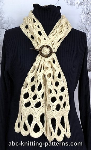 Today's #Crochet Pattern: Honeycomb Scarf by @abcknittngptrns! crochetpatternsgalore.com/honeycomb-scar… #crochetpattern #freepattern #crocheting