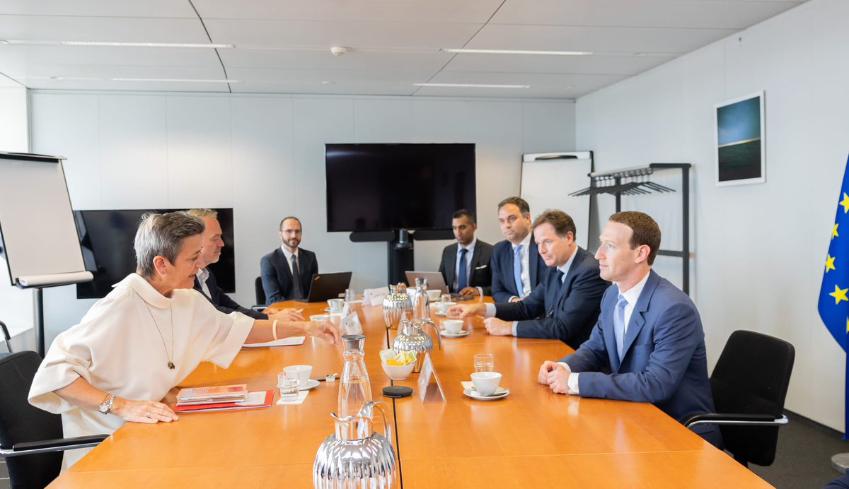 #AI code of conduct in motion 👍. Today with Mark #Zuckerberg @Meta, the conversation focused on how to mitigate risks in #OpenSource environment.