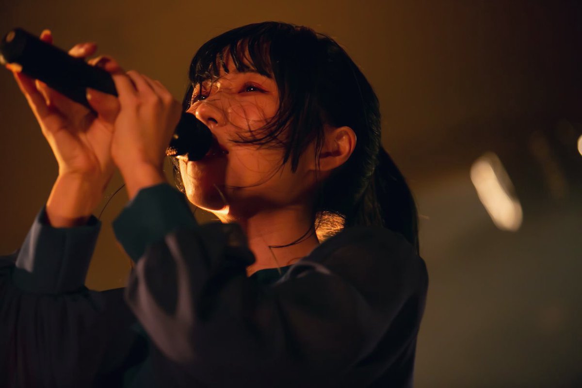喋るのも下手くそだし舐められてばっかだし全然上手く生きられないけど　ライブしてる時だけはちょっと自分らしくいられるよ　はやく最強になれるようにがんばるね https://t.co/vs6YKR0usI