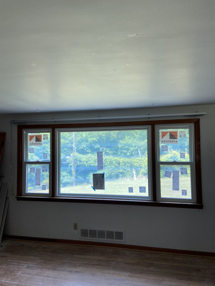 Rocket_HDIS's tweet photo. It’s a beautiful day in Sewickley, Pa. Rav and his team on the job installing some Andersen Windows and Wincore Door! 
#HDIS #bundtcakedelivery #Frontdoorinstall https://t.co/xoqUuJCgta