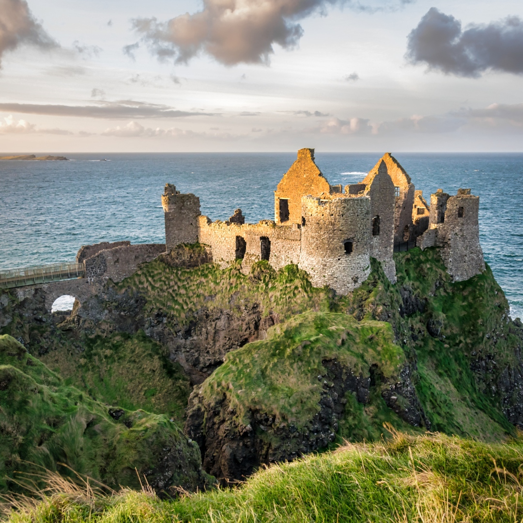 Sunset on the cliffs where old ghosts linger 🌀🌤️

📍Dunluce Castle 

Courtesy of Shawn Williams 

 #dunlucecastle #northernireland #ireland #castle #travel #gameofthrones #travelphotography #dunluce #nature #discoverni