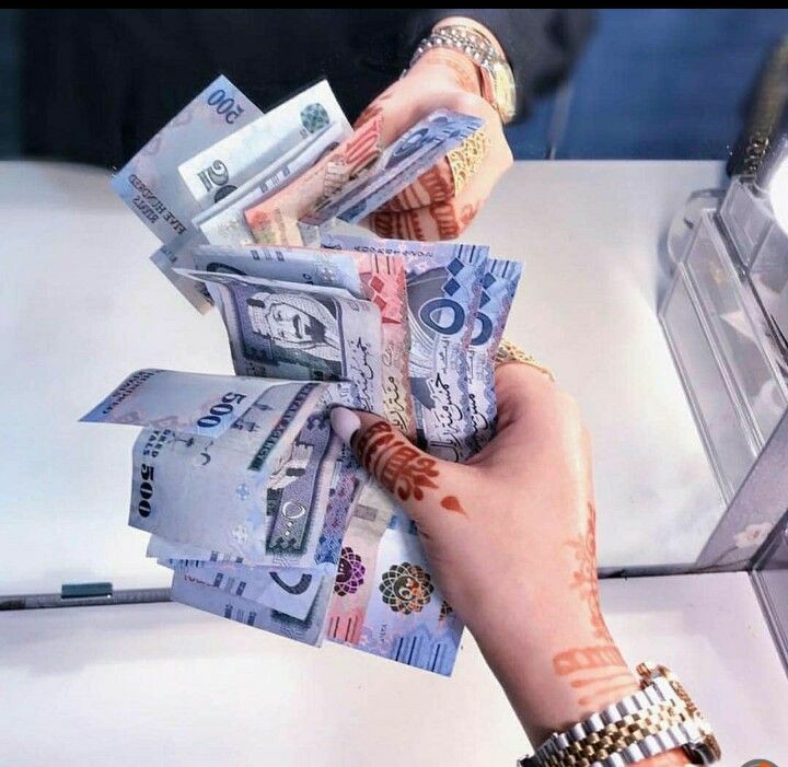 عيديه "10" الف ريال ل ثلاثة فائزين 🔥💙

كل اللي عليك تسويه
- تابعني فقط!
- رتويت واكتب تم🤩

السحب بيكون من الرتويت عشوائي وفالكم التوفيق😍🔥🔥🏃‍♂️