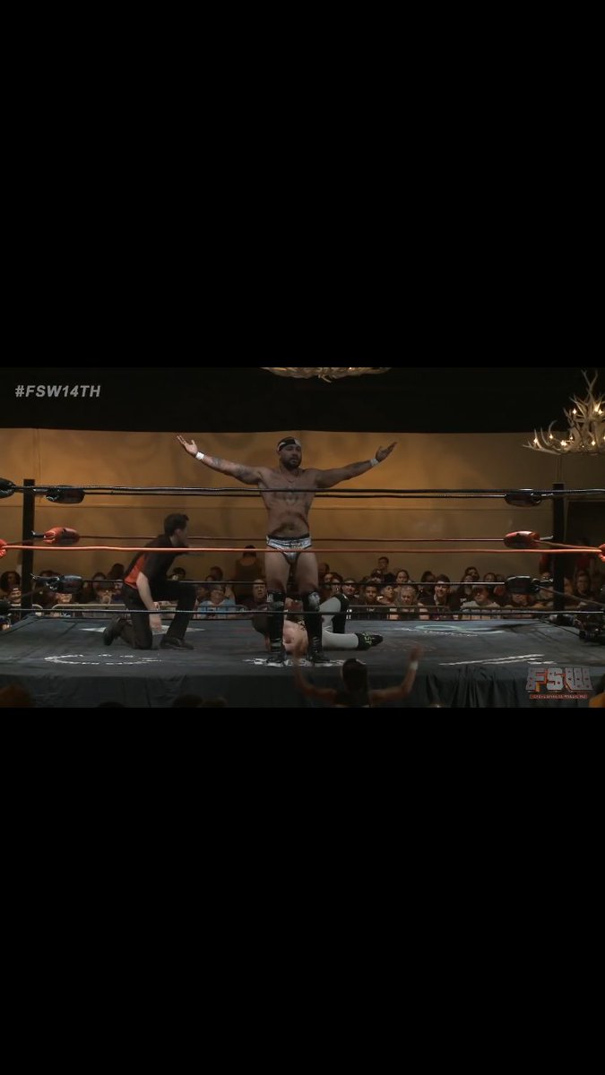 Borderz4Payno's tweet photo. Finally catching up on Papi aka @DannyLimeLight on #FSW14Th 🥰😏🔥🔥 https://t.co/ogPbTyZJXb