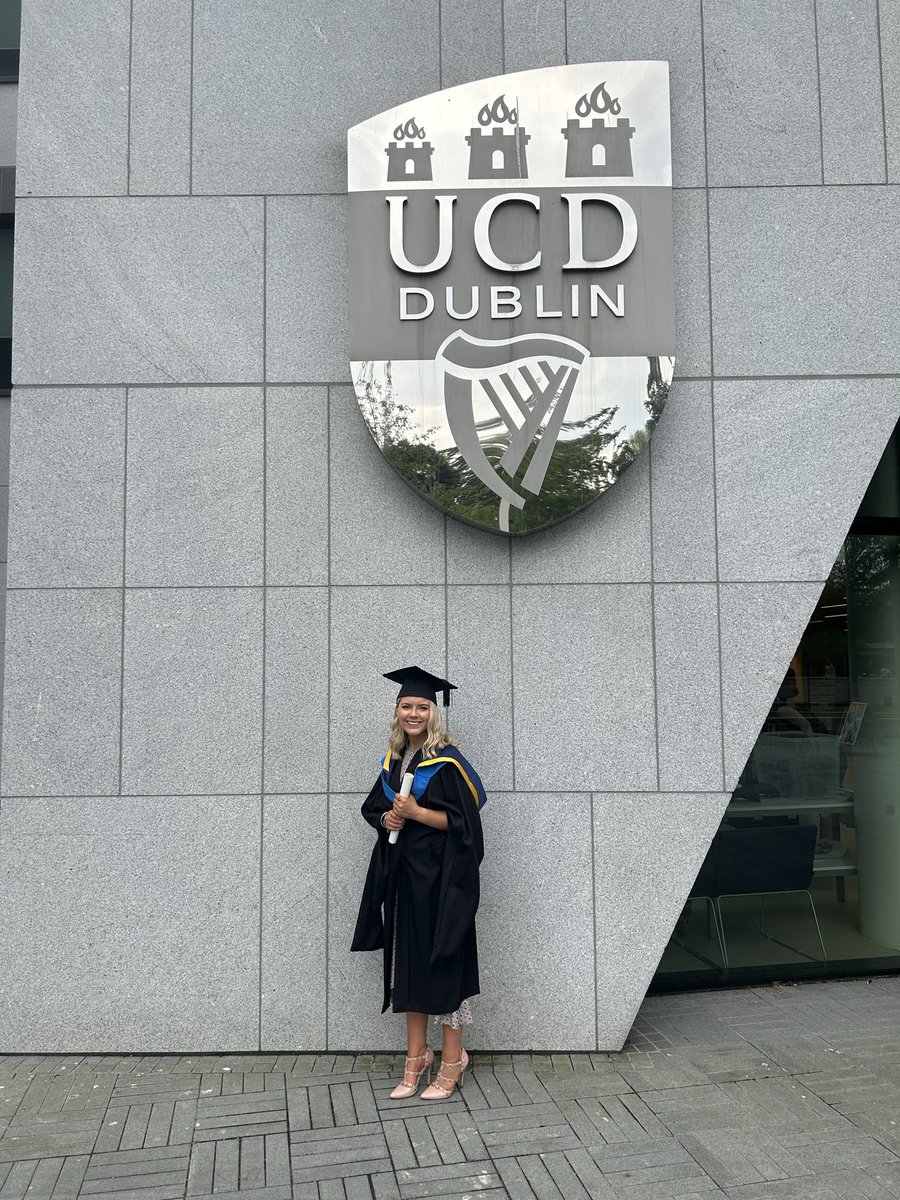 Thrilled to have graduated from UCD School Of Medicine on Friday with an MSc in Medical Ultrasound. Massive thank you to all the Ultrasound teaching team in UCD & my colleagues in @OlolRadiology for giving me this opportunity. Without you all, this would not have been possible!