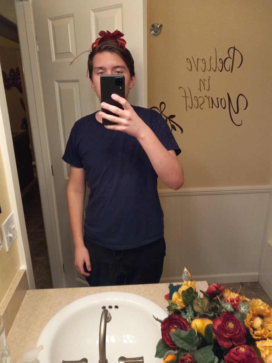 ACooperSI's tweet photo. Then, A year and a half ago, I:
- Was lonely

- Was desperate

- Didn't live with purpose.

Now:
- I live my entire life around my purpose

- Being desperate is foreign to me

- I fight agaisnt loneliness by building up meaningful connections with high value people! https://t.co/16FEbkeT3T