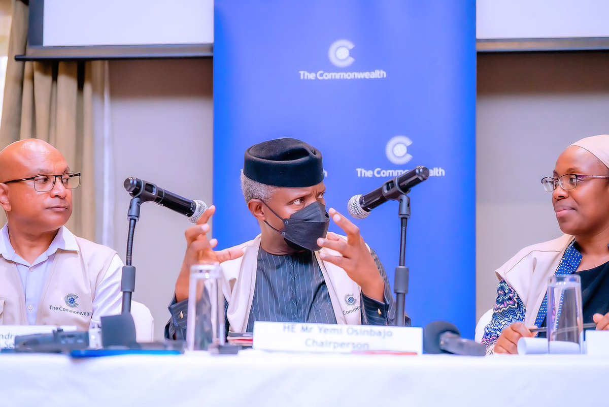 ProfOsinbajo's tweet photo. The eyes of more than 2.5 billion people of the Commonwealth – more than 60% of whom are young people under the age of 30 - will be upon Sierra Leone. Watching, in solidarity and in hope. https://t.co/qj6wf39cBZ