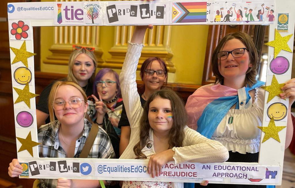 castlemilk_high's tweet photo. Members of our Equalities group had a fantastic day last week at Pride Lite!
#pridelite
@tiecampaign
@EqualitiesEdGCC
#Pride2023 https://t.co/al6cmNUWCu