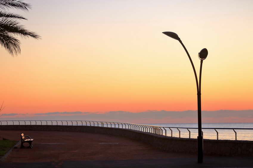 VTRILLAUD's tweet photo. - Lorsque le jour attend la nuit -

V.Trillaud/www.niceartphoto.fr

@antibes_jlp #Antibes #artphotography #CotedAzurFrance @AlpesMaritimes @CoteAzurFr 
@FrenchRiviera_m @FrenchMerveille @myphotozine https://t.co/fTPFunQNp4