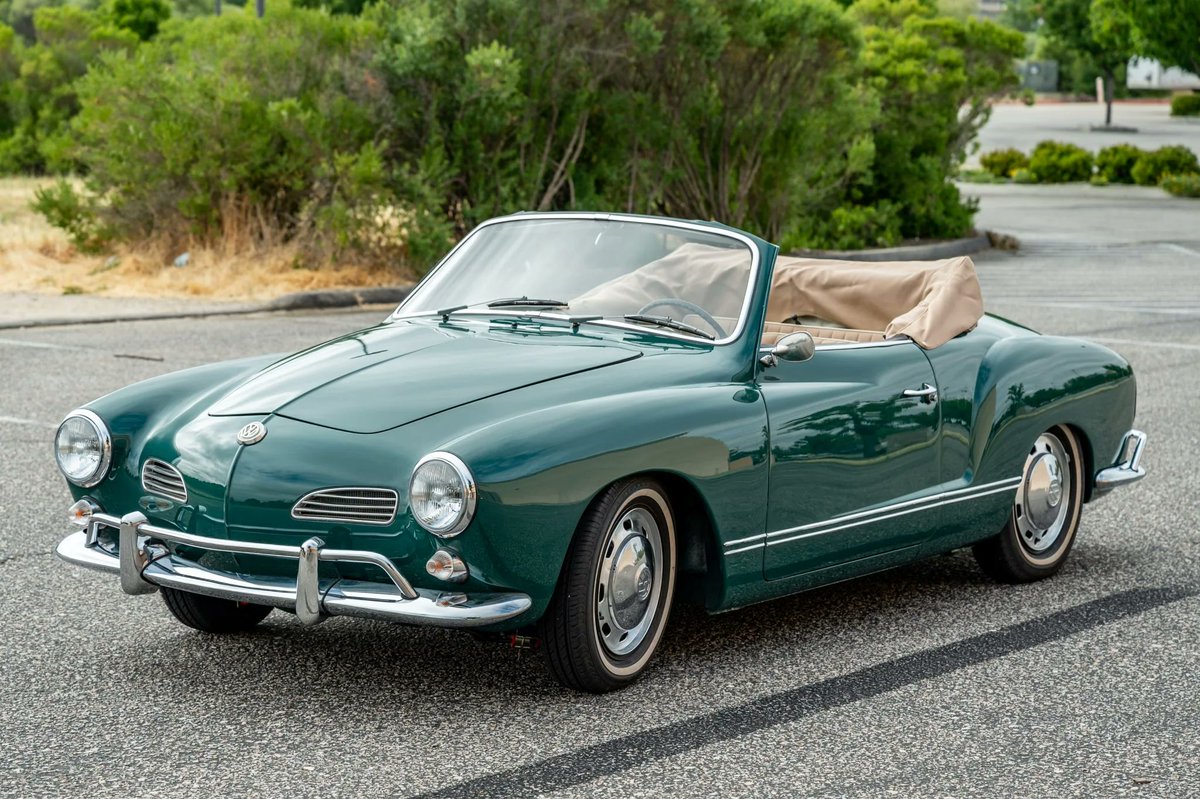 LienhardRacing's tweet image. 1967 Volkswagen Karmann Ghia Convertible

©📷 via bringatrailer.com/listing/1967-v…