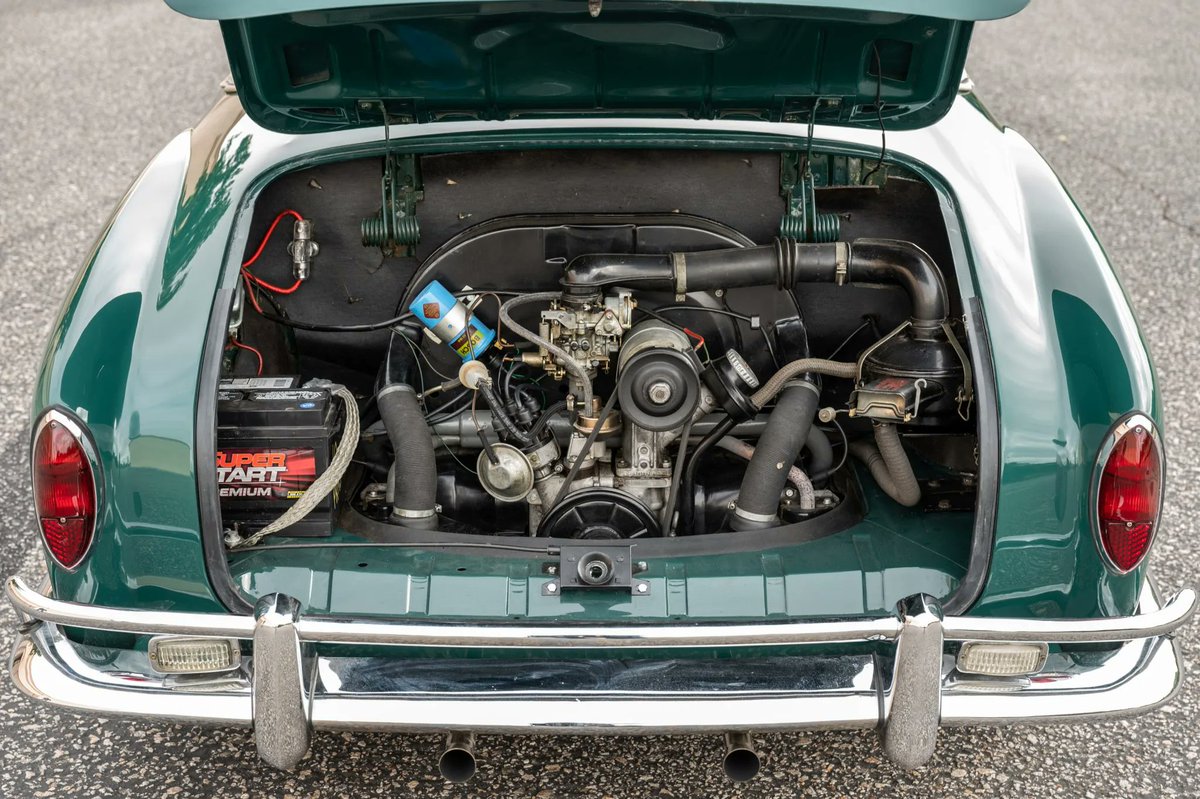 LienhardRacing's tweet image. 1967 Volkswagen Karmann Ghia Convertible

©📷 via bringatrailer.com/listing/1967-v…