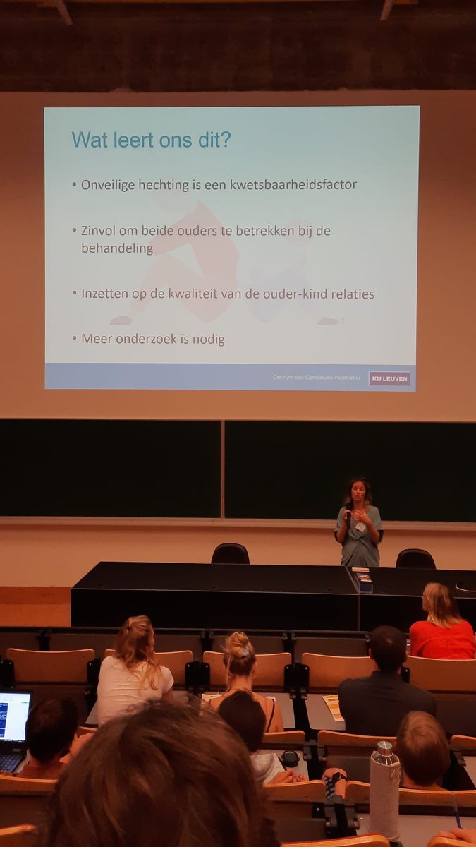 Today, I talked about the importance of parent-child attachment in adolescent self-harm to >200 Flemish clinicians! I felt small, but oh so proud among my big research idols  <a href="/LivveyKirtley/">Olivia Kirtley</a>, <a href="/suicideresearch/">Rory O'Connor</a>, <a href="/GKiekens/">Glenn Kiekens - gkiekens.bsky.social</a>, <a href="/PennyHasking/">Penny Hasking</a> &amp; <a href="/laurence_claes/">Laurence Claes</a> @ the <a href="/ccp_leuven/">Center for Contextual Psychiatry</a> symposium!