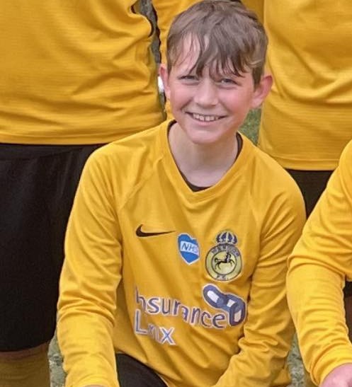 We don’t even know where to start with writing this post. If you do one thing today please read, share and send a message to Charlie in the Comments. 

Having been unwell for a few weeks, 13 year old cheeky & smiley Charlie, under 14 player from Weedon Football Club received the…