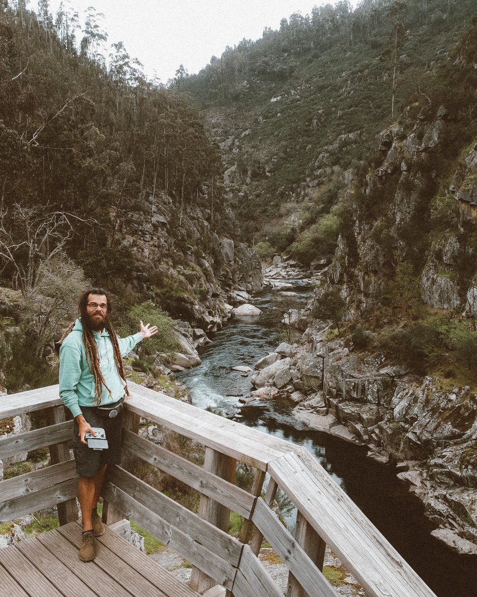 The location was so magical! Also really nice how the Passadicos do Paiva are built. An almost 7km hike along the Paiva River on mostly wooden platforms.
#movingtheway #keepyourspiritmoving #portugaltravel #arouca #passadicosdopaiva #portugalnature #travelselfie #travelpic #gorge