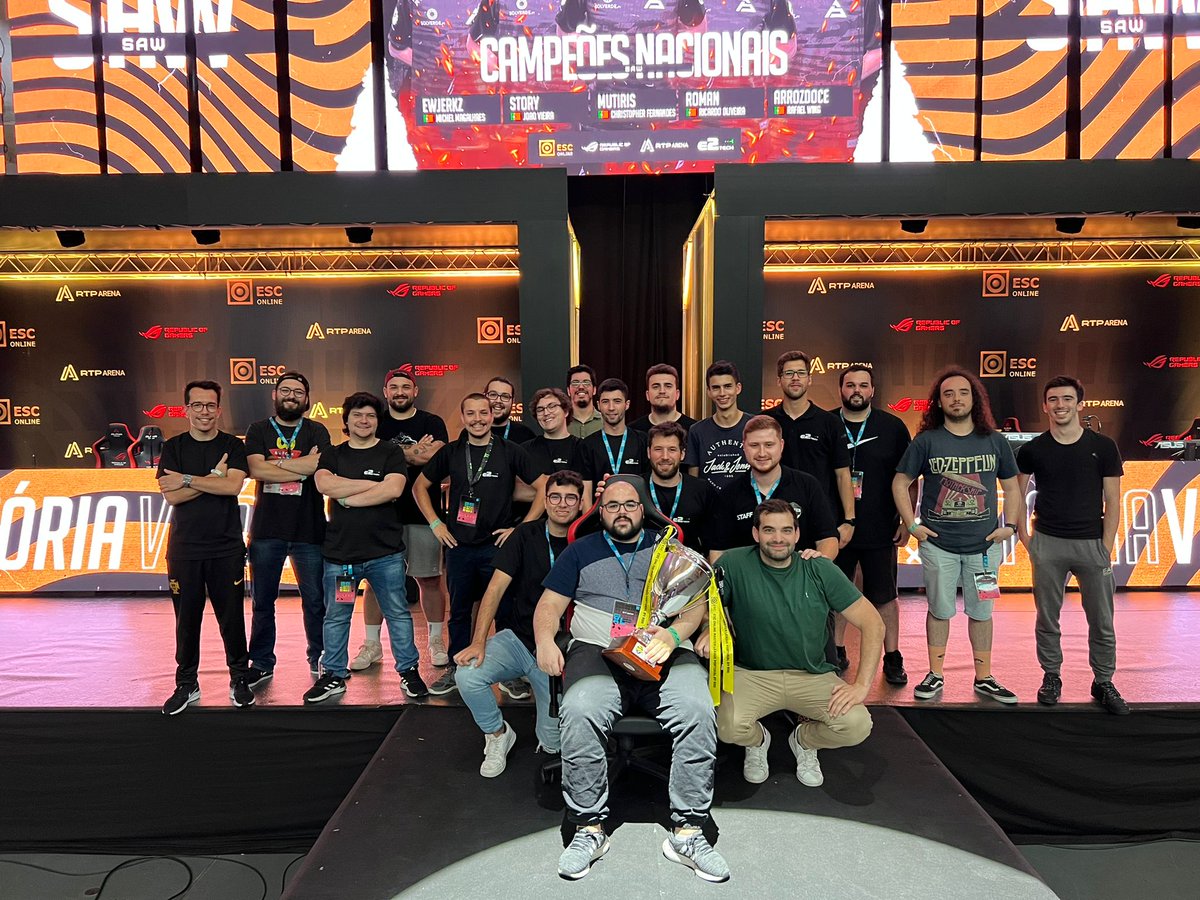 _trade2k's tweet photo. Mais uma season da @MasterLeaguePT concluída. Agradececimentos especiais à MLP por continuar a confiar no meu trabalho para levar a emoção do jogo até aos fãs; ao @pmcura10, meu parceiro no observing, que mandou muito nas cinematics.
Seguimos fortes! 

#MLPCSGO https://t.co/5g7beJjIPY
