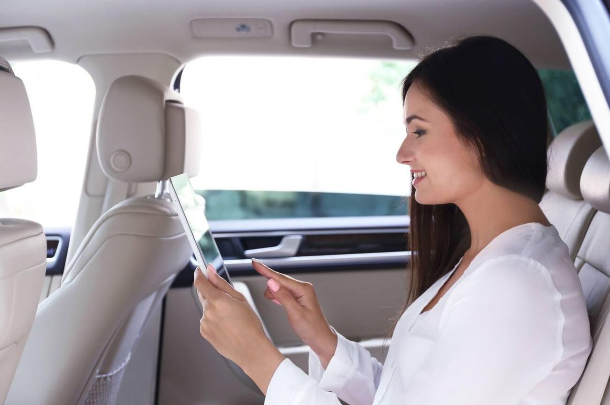 #Privatechauffeurs at Justin is experienced in providing seamless and efficient luxury chauffeur services in London. So why settle for an ordinary ride when you can ride in the lap of luxury? Book today and experience the difference for yourself.
bit.ly/3RcUhWx

#carhire