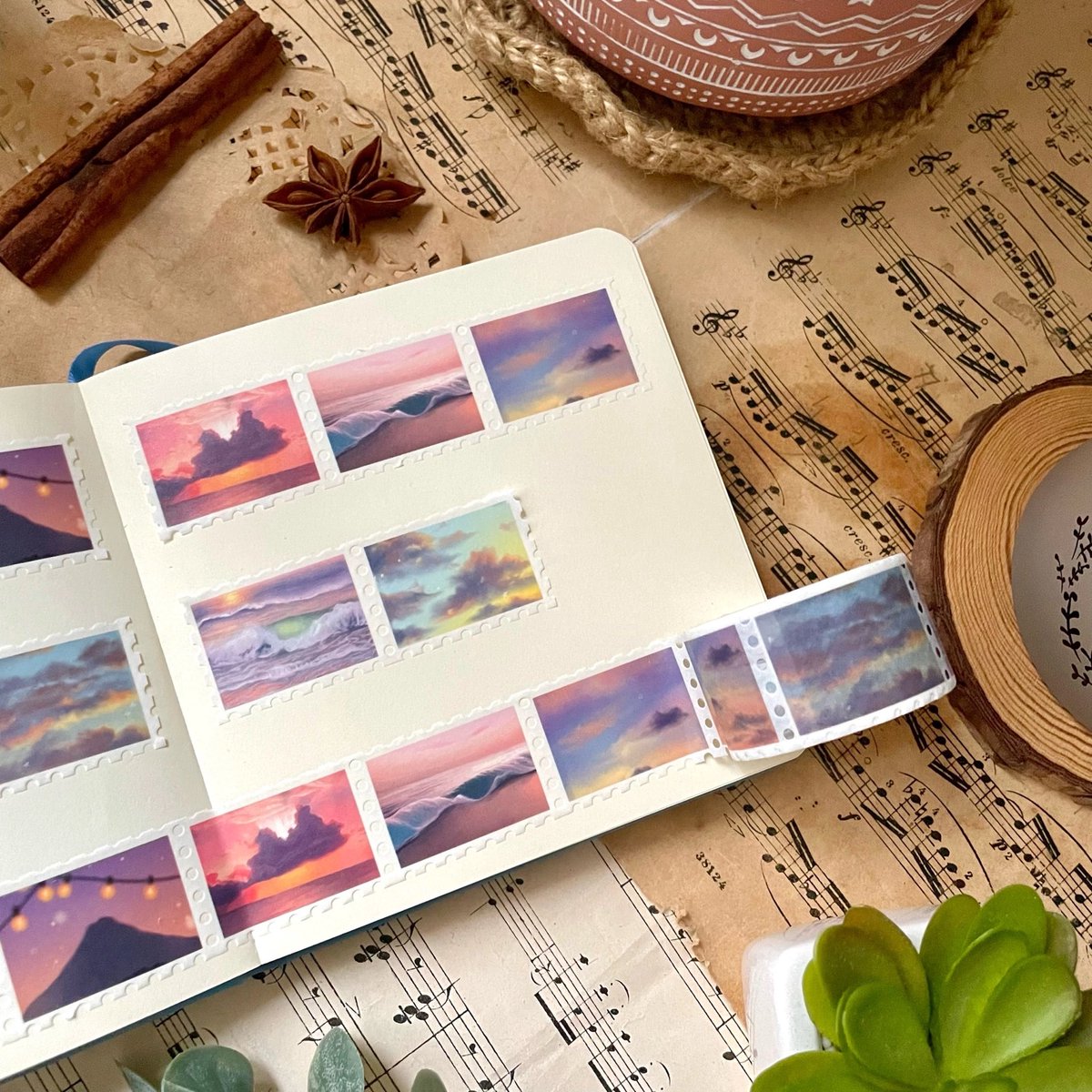 Красиво. Просто невероятно-восхитительно-умопомрачительно красиво выглядят эти пейзажи на вашитейпе, который мы изготовили для Лавки хомяка (ВК - vk.com/lavka.khomyaka)! 💔