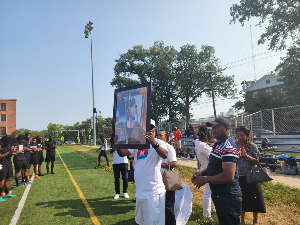 EsydaSoccer's tweet photo. We love you Yannick and we will continue to remember you through the game. !!!! https://t.co/6Kfrzey9ZE