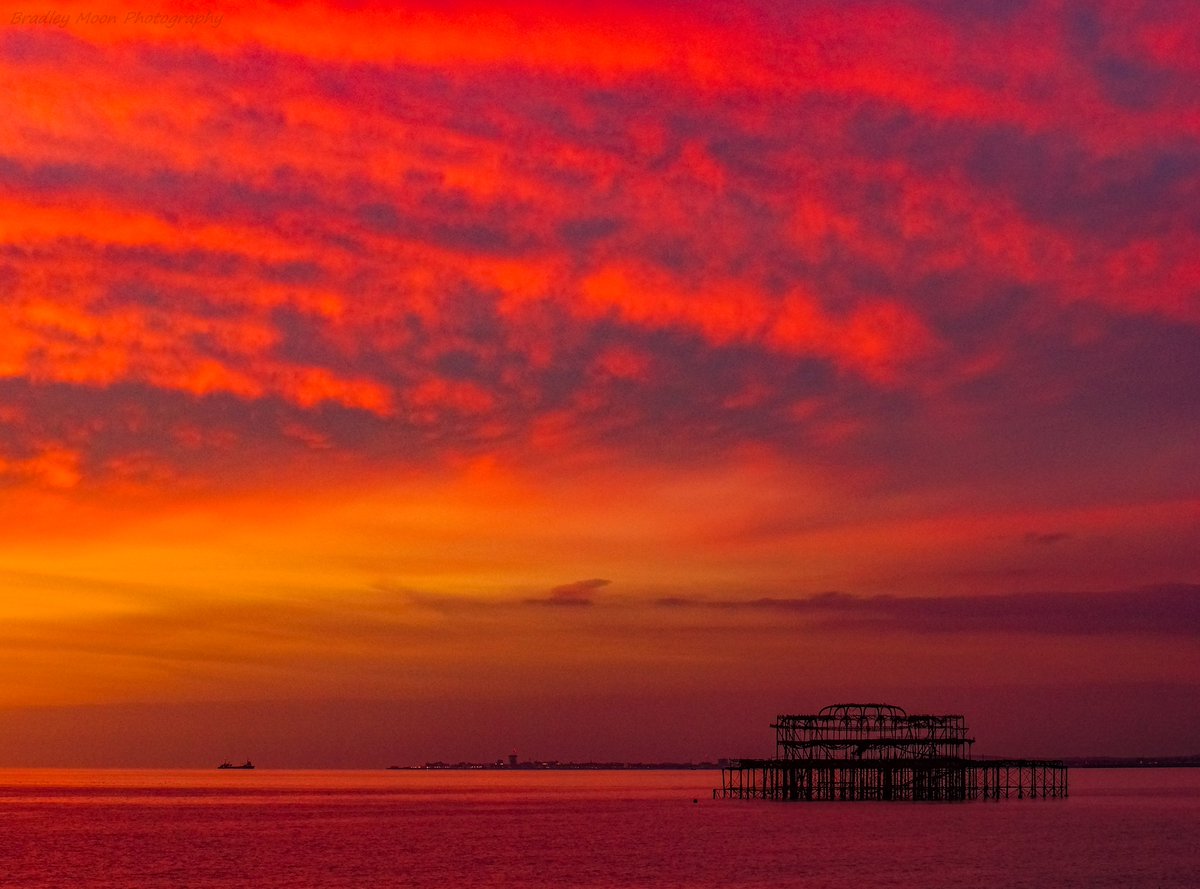 Let's freaking GO! 🙌

We have our first collector of Fire in the Sky ! 🔥

Thanks so much <a href="/SBeg2084/">§ᏂⒶᘺℕ</a> ! I really appreciate you supporting me &amp; my work ! 🙏❤️

There are still over 11 days to claim from my open edition at only 0.01 $ETH ! 😊

Link below 👇