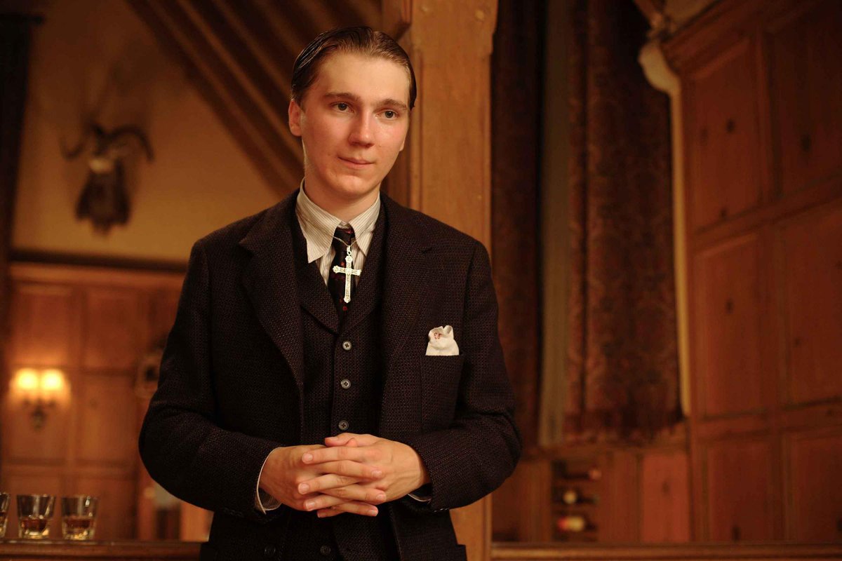 letterboxd's tweet image. happy birthday paul dano