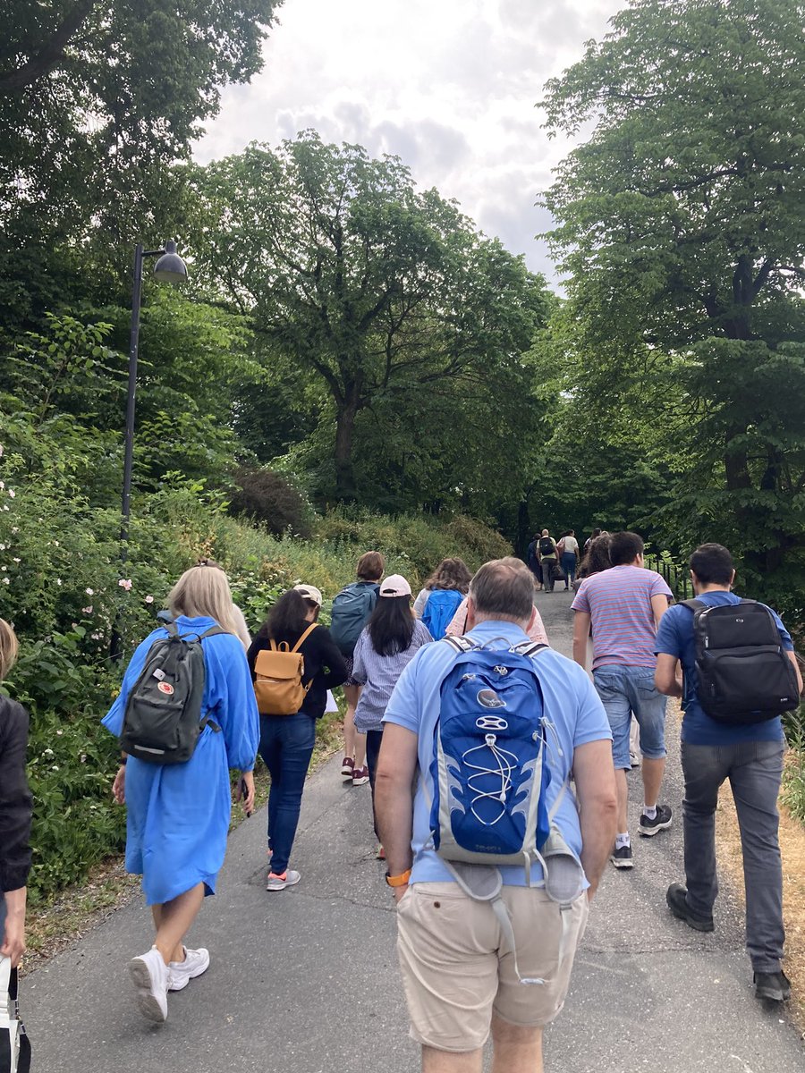 TaskenLab's tweet image. Today we spent a wonderful summer retreat at #Oscarsborg, with fun team-building activities and very nice weather and food. 

#Science #teambuilding