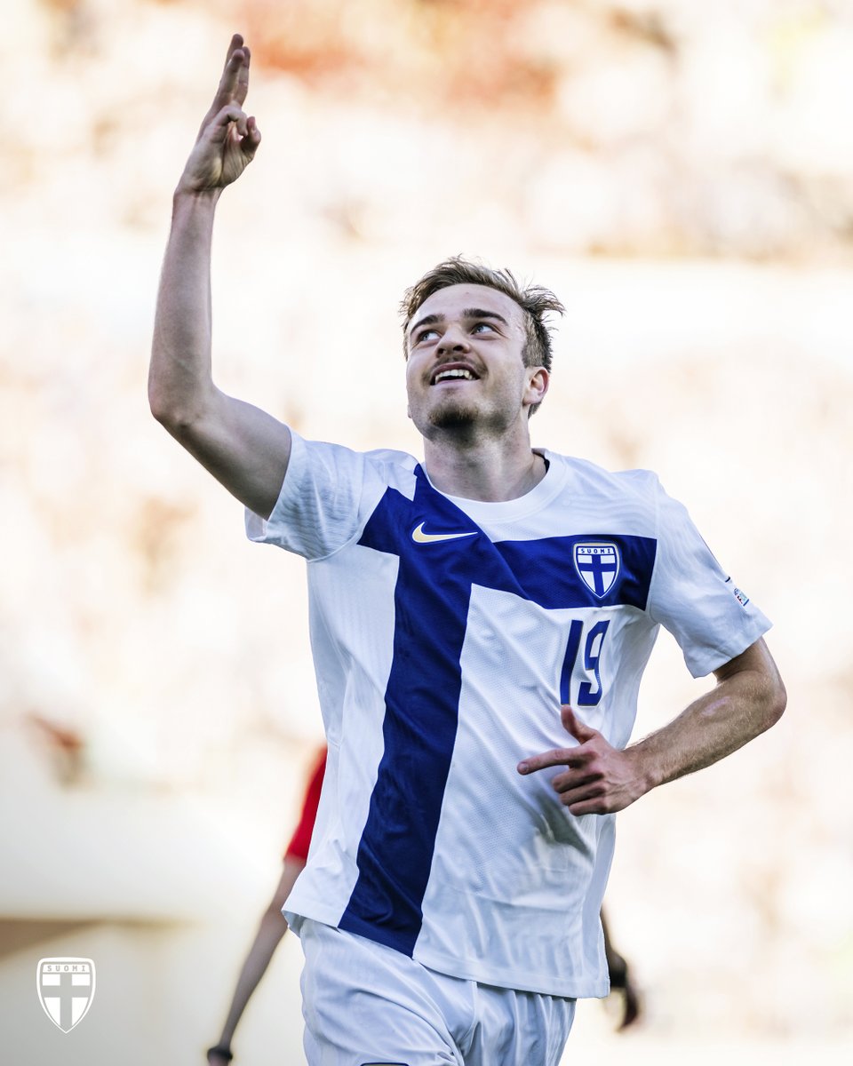 🎩🎩🎩

#Huuhkajat #EURO2024 #FINSMR #MeOlemmeSuomi