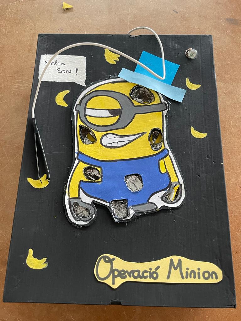 INS MariadeBell-lloc tweet media