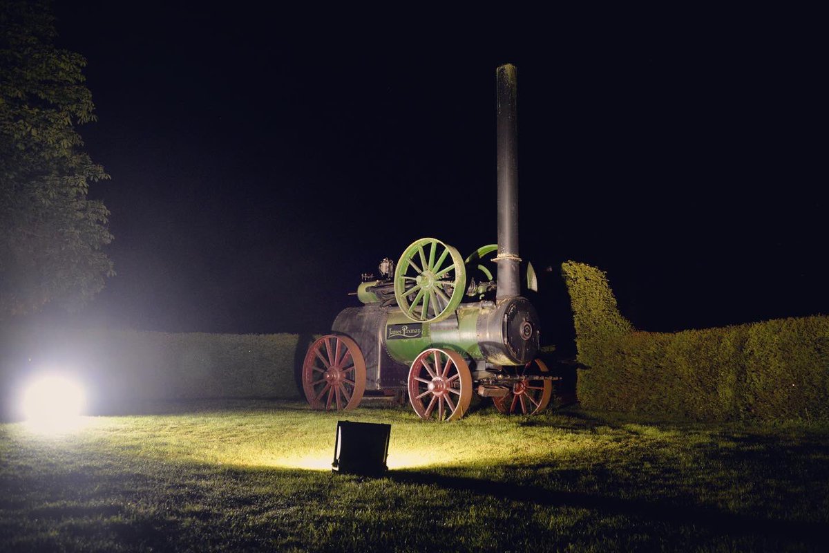 Some serious South Farm-style celebrations at Vicky &amp; Mark’s wedding earlier this month!🤗
No dance move neglected all night long!
Huge congratulations again from us! #southfarm