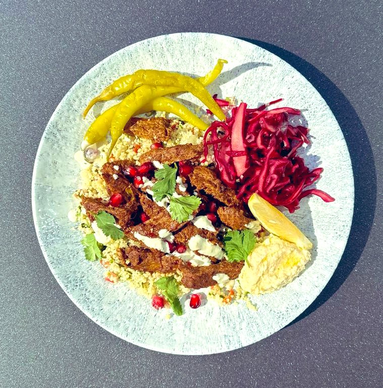 Mock lamb in black bean sauce &amp; mock lamb shawarma made with <a href="/mock_uk/">MOCK</a> ‘s versatile product #veganism #foodporn <a href="/vegetarianexpre/">Vegetarian Express</a>