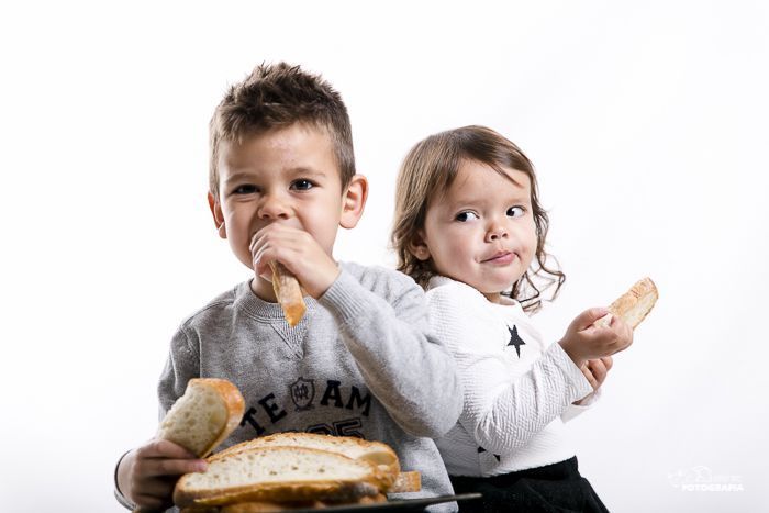 elenircfoto's tweet photo. Recuerdo mis meriendas con pan .... pan mmmmn ...
¿Te apuntas a la merienda?
.
https://t.co/DWnQ0OjAwQ 
.
.
.
.

#instakids  #kidsstyle  #kidsphotography  #coolkids  #nensinenes  #activitatsambnensinenes  #elenircfotografia https://t.co/2z4Usljwie