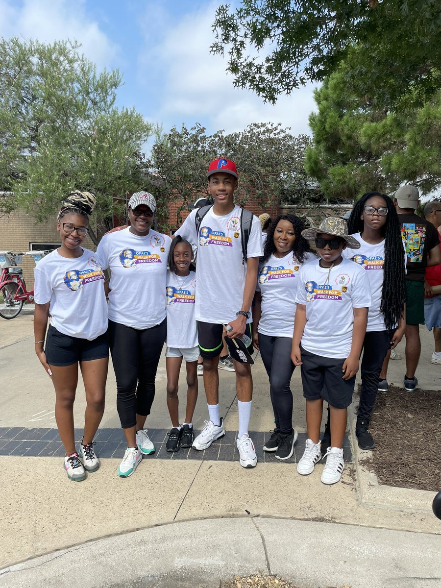 Red River AABRG and WIO together again for Opal’s Freedom Walk. <a href="/RedRiverWomen/">RedRiverWomen</a> <a href="/UPSers/">UPSers</a> <a href="/L_Crawford_/">LaShondaKCrawford</a>