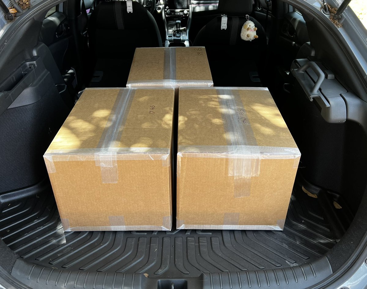 FbaNikki's tweet photo. One day I won’t have to drop off my shipments on the way to work and I’ll be doing Amazon full time instead. https://t.co/1iX1dxoBaz