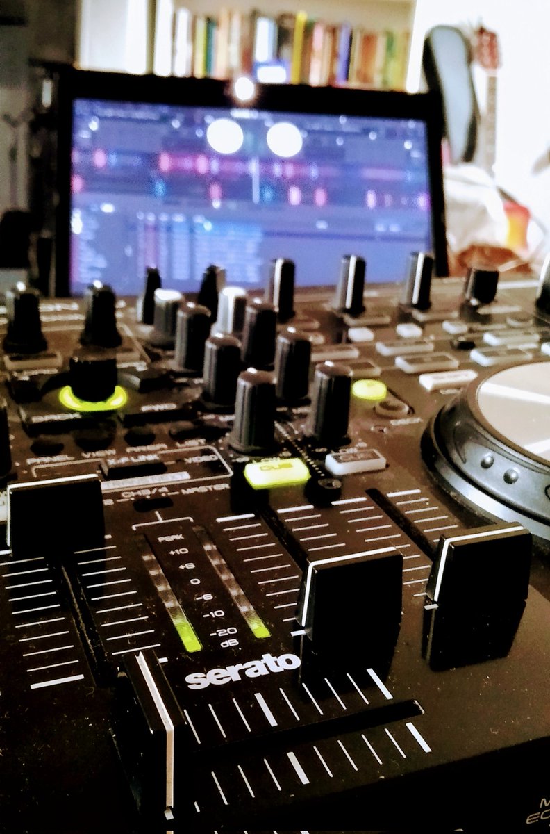 No IRL work today or tomorrow PLUS I have the house to myself for the next couple days... 

IT'S PLAY TIME! ☝😎🎧🎶

#MoreComingSoon #WatchThisSpace #RudeBoyCrypto #Serato #DJ #RBC #Music #Web3 #MusicNFTs #NFT #XRPL #Crypto #RudeBoy #IYKYK
