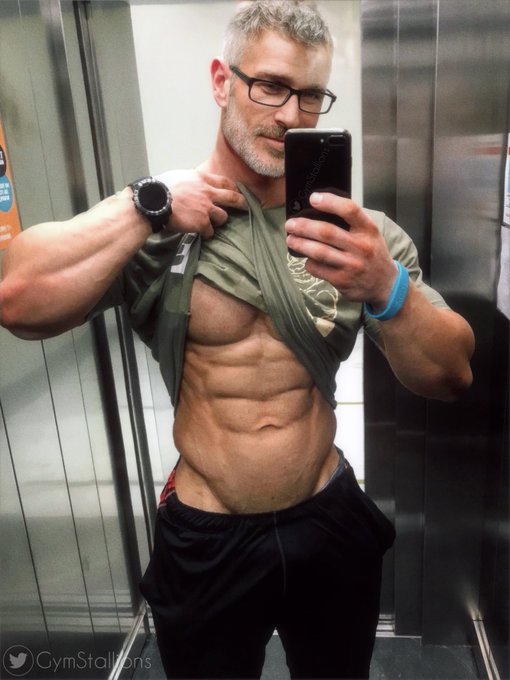 Watch Gym Stallions's leaked NSFW photo on TwXstars