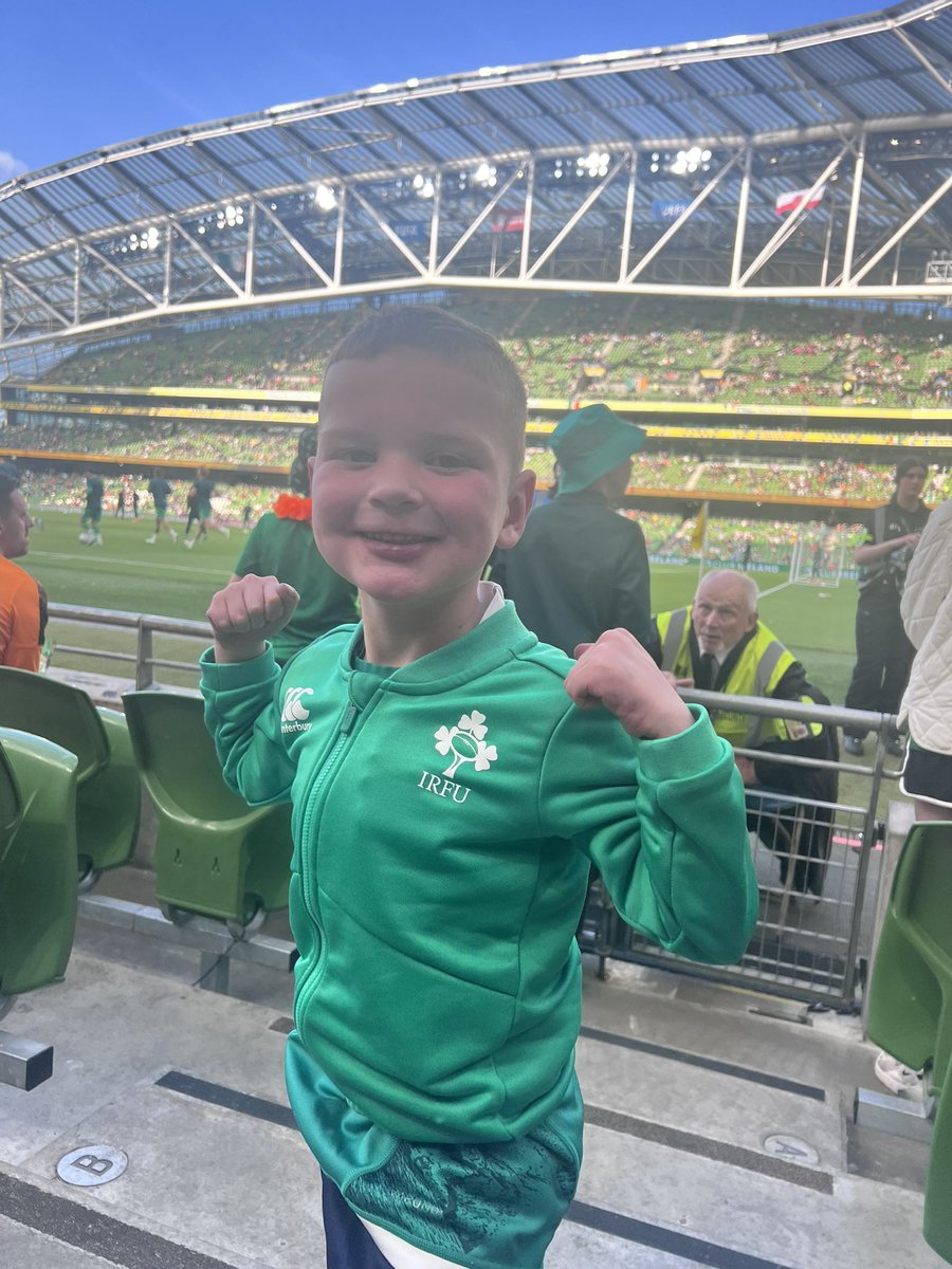 One happy boy back at the @AVIVAStadium cheering on @IrelandFootball 💗☘️ 

#COYBIG #IRLGIB

#OrganDonation #DáithísLaw