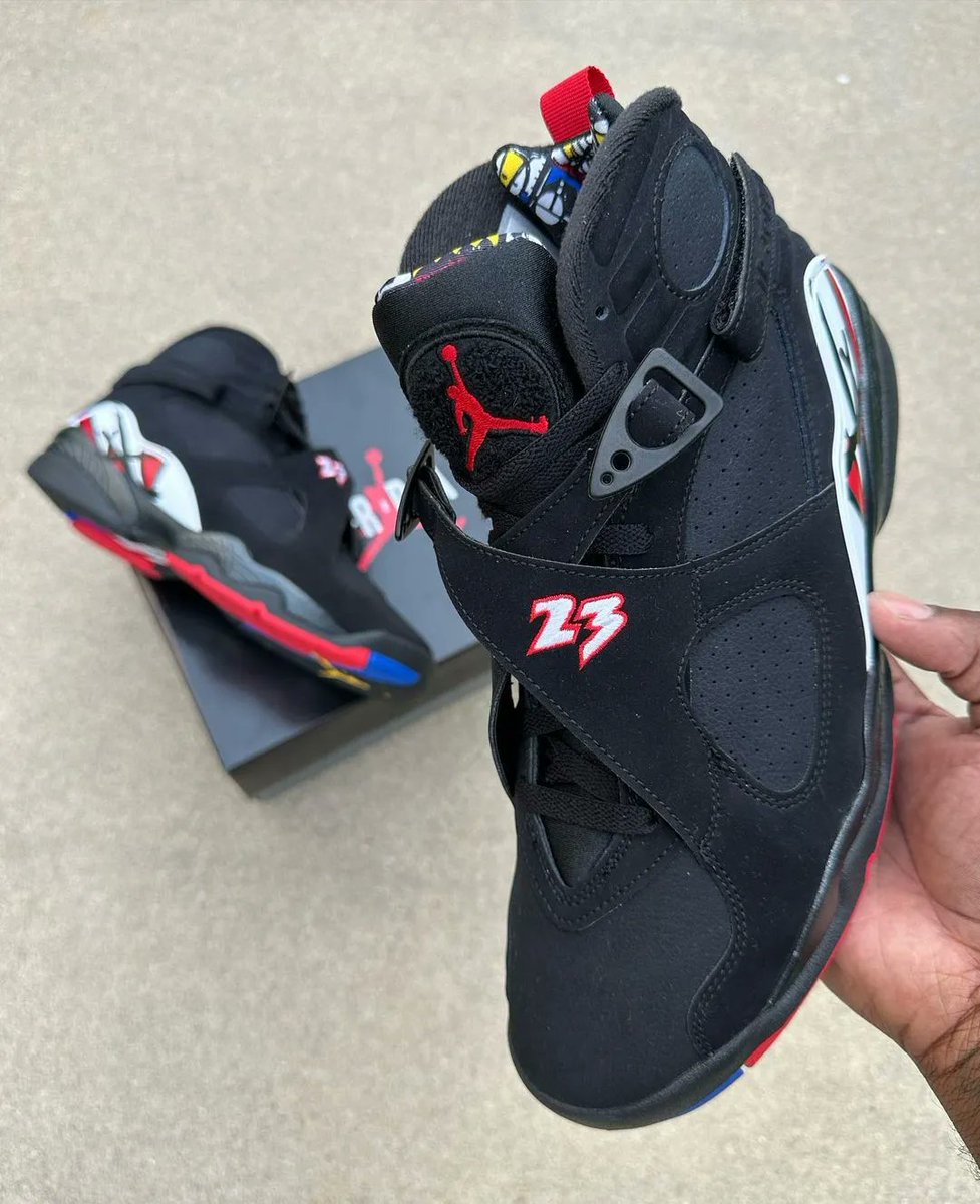 TheSiteSupply's tweet photo. September 30th: Air Jordan 8 OG "Playoffs" 🏀 https://t.co/NvhFnxADzX 

📸 realdeegotjuice (IG) https://t.co/uLZdxkYu6s