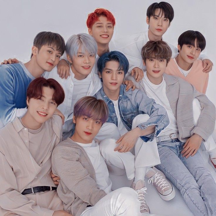 jjktyong's tweet photo. “What’s your big four” 

Group version 💖 https://t.co/aAi5gQRxWm