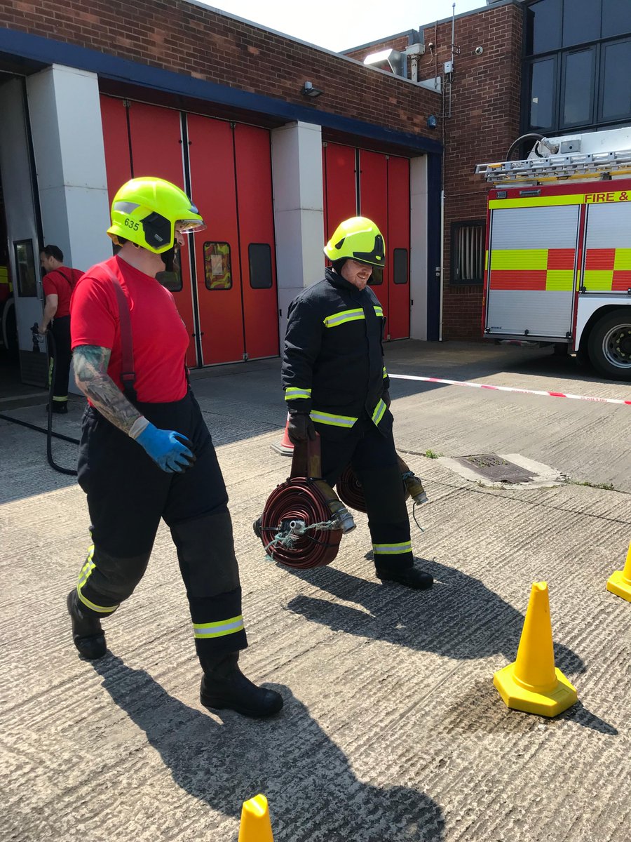 ClevelandFB's tweet photo. ⌛ Time is running out to apply for our On-Call Firefighter positions! 👨‍🚒

🧯 Find out about On-Call firefighting at our 'Have a Go Day’ at Yarm Station this Saturday (24/06) between 10.30am and 2.30pm or to apply for this role visit: https://t.co/0YBXinqdV9

📅 Ends (25/06). https://t.co/PQvZm2gxhT