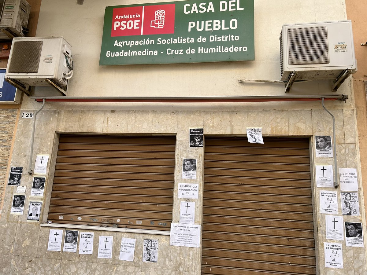 sabikilla's tweet photo. Y aquí también nos hemos hecho oír @PSOE @PSOEmalaga #HuelgaDeJusticia #huelgaenjusticia #huelgacuerposgenerales https://t.co/37f30Ahp3w