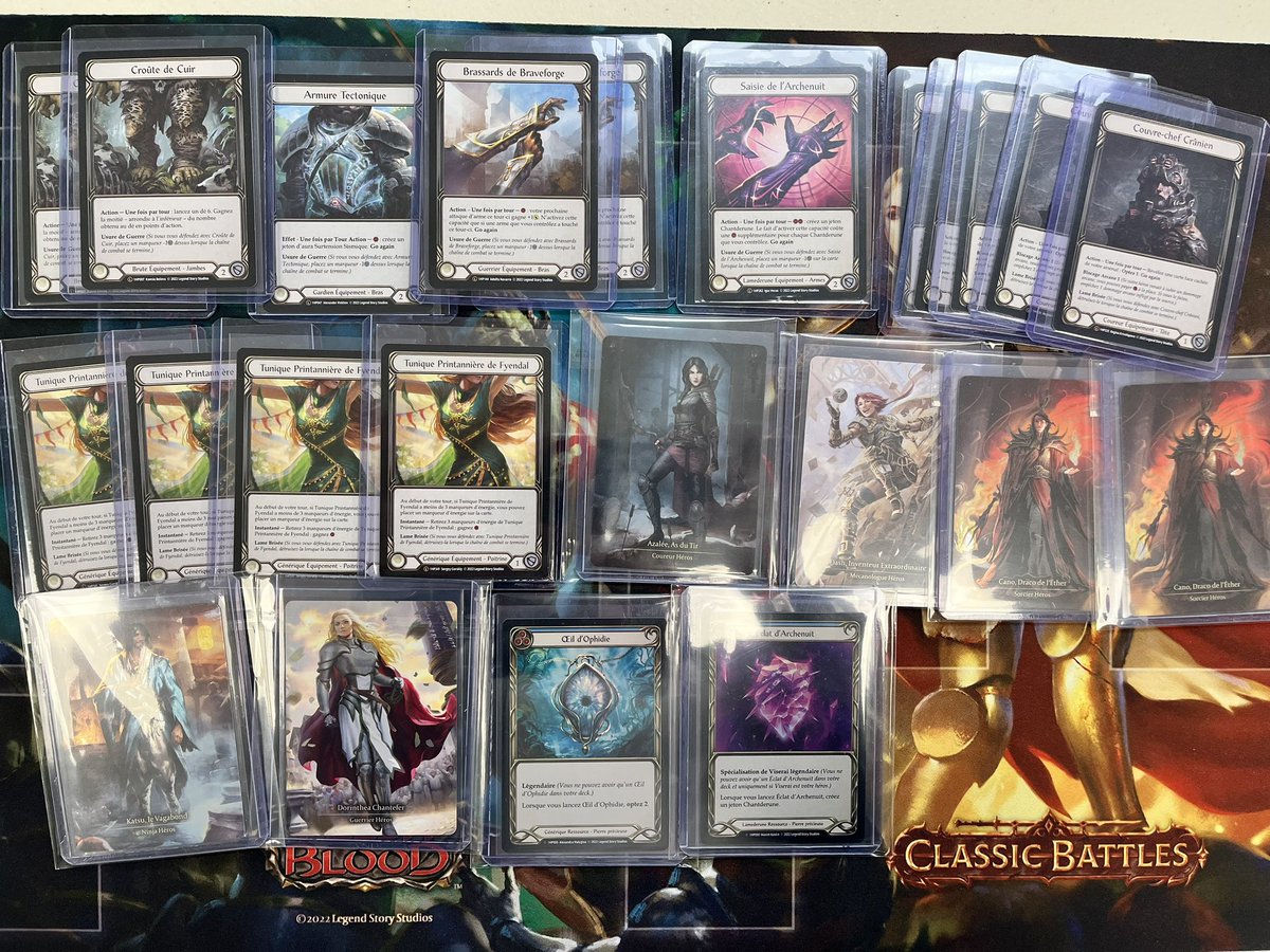 palicocards's tweet image. Ended up opening my French History Packs. How’d I do for 10 cases worth? 🤓#fabtcg #canthelpmyself #boxbreak
