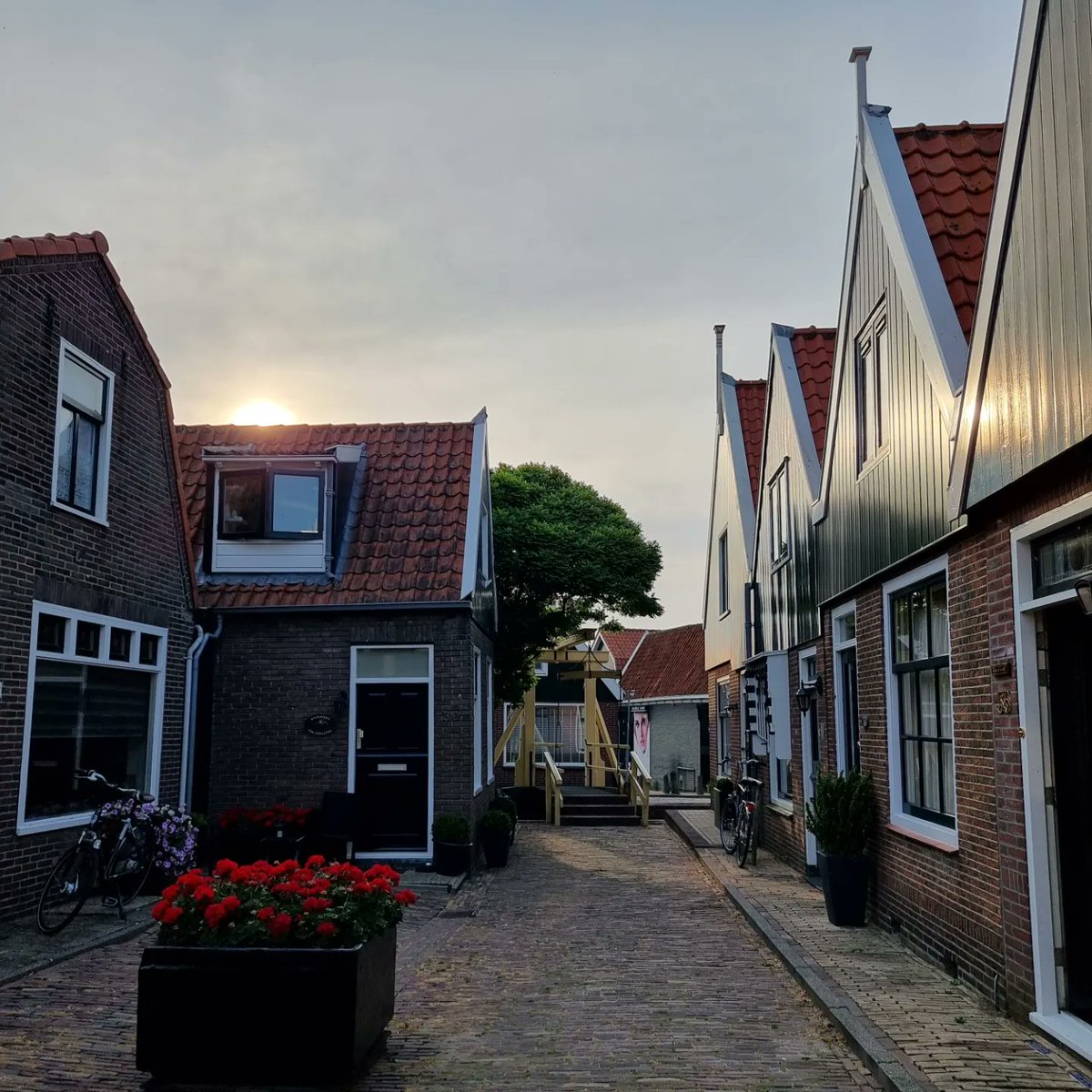 Heerlijk een midweekje er tussenuit 🥰
#volendam #marinapark #marinaparkvolendam