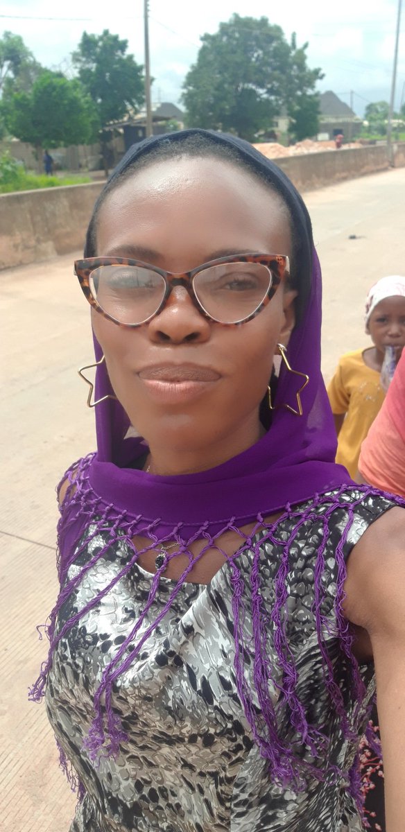 Nadia08727633's tweet image. Despite the complicated circumstances and Situations I will always smile knowing fully well where to go and ease out my thoughts #community #safeconnection