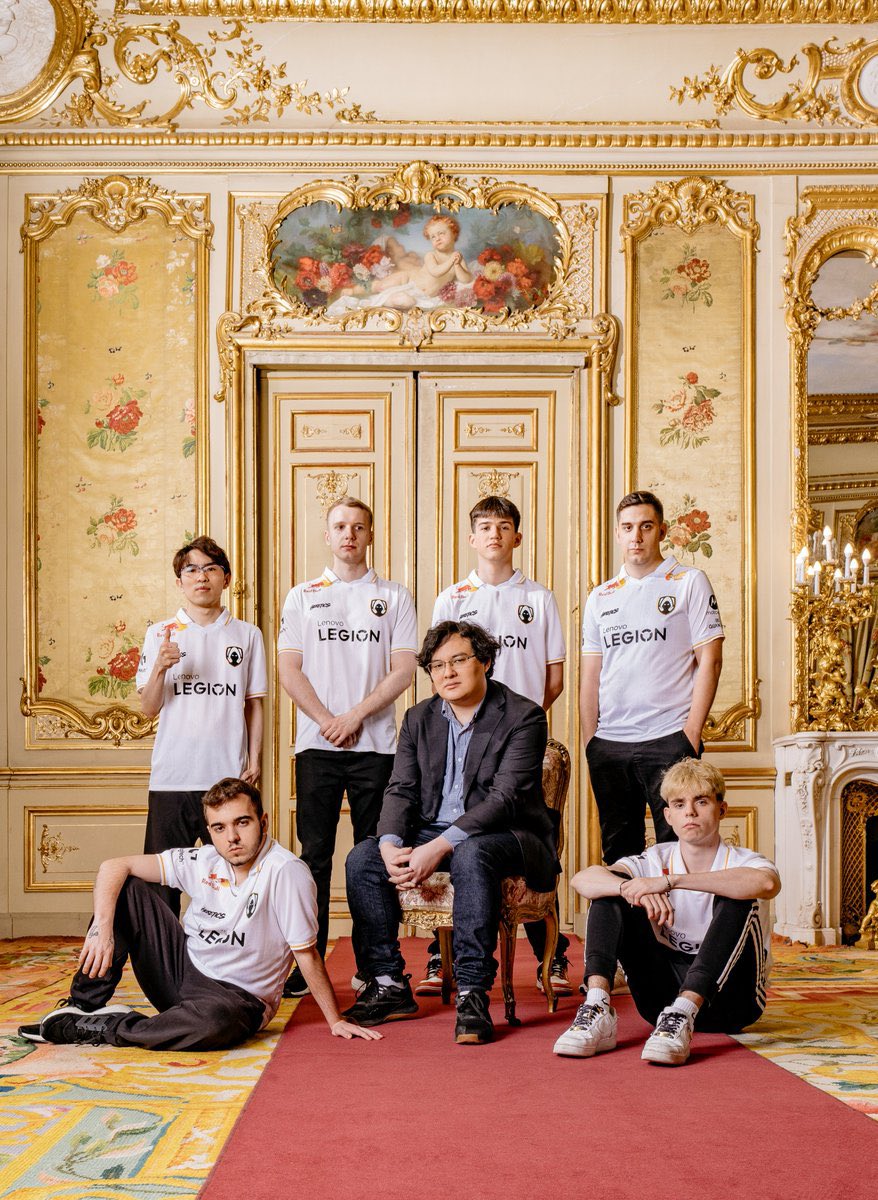 Estos tíos acaban de empezar la LEC 3-0 y me gustaría decir algo:

tetas
tetitas
tetazas 
tetorras 
tetotas
tetarracas
tetacas
tetuzas
teturras
tetungas
tetillas
bufas
bufarras
bufarracas
bufoncias
bakugans
mamelungas
mamelones
melones
domingas
bubalongas

<a href="/TeamHeretics/">Team Heretics</a> 🤍