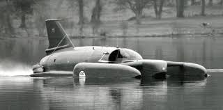 K7Bluebird's tweet photo. #DonaldCampbell died attempting to exceed his 276.33 mph #WorldWaterSpeedRecord on #ConistonWater
He was a British veteran & hero in so many ways as well as a beloved Father
His bravery touched many lives
#TheBluebirdLegacy belongs to us all
#BringBluebirdHometoConiston https://t.co/77md2VmXyH