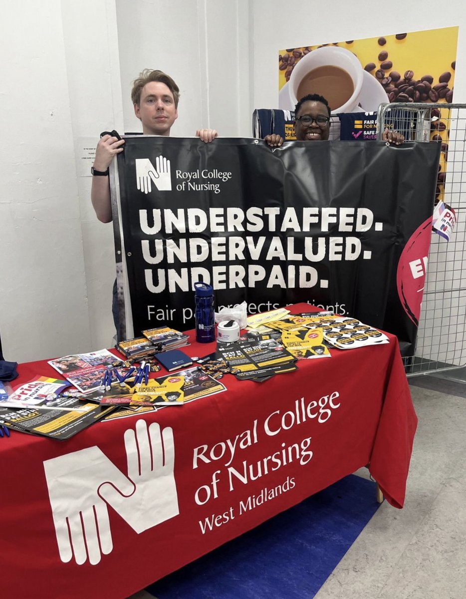 olgalwalters's tweet image. #RCNDayofAction ⁦@SheilaSobrany⁩ #Notlong2go  #Nursetwitter ⁦@RCNSthBham⁩ ⁦@Shaun_LDNurse⁩ ⁦@patcullen9⁩ ⁦@RCNWestMids⁩ ⁦@ajlegan⁩ ⁦@alisonleary1⁩ ⁦@KirtonRanjit⁩ ⁦@davidcoumar⁩ ⁦@traceybudding⁩ ⁦@FChudley⁩ #NHS