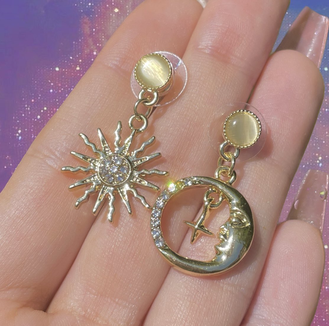 Sun &amp; Moon Earrings 🌛🌞✨

˚̩͙*‧₊̊‧*˚̩͙̩͙*‧₊̊‧*˚̩͙*‧₊̥‧*˚̩͙*‧₊̊‧*˚̩͙̩͙*‧₊̊‧*˚̩͙*‧‧*˚̩͙*‧₊