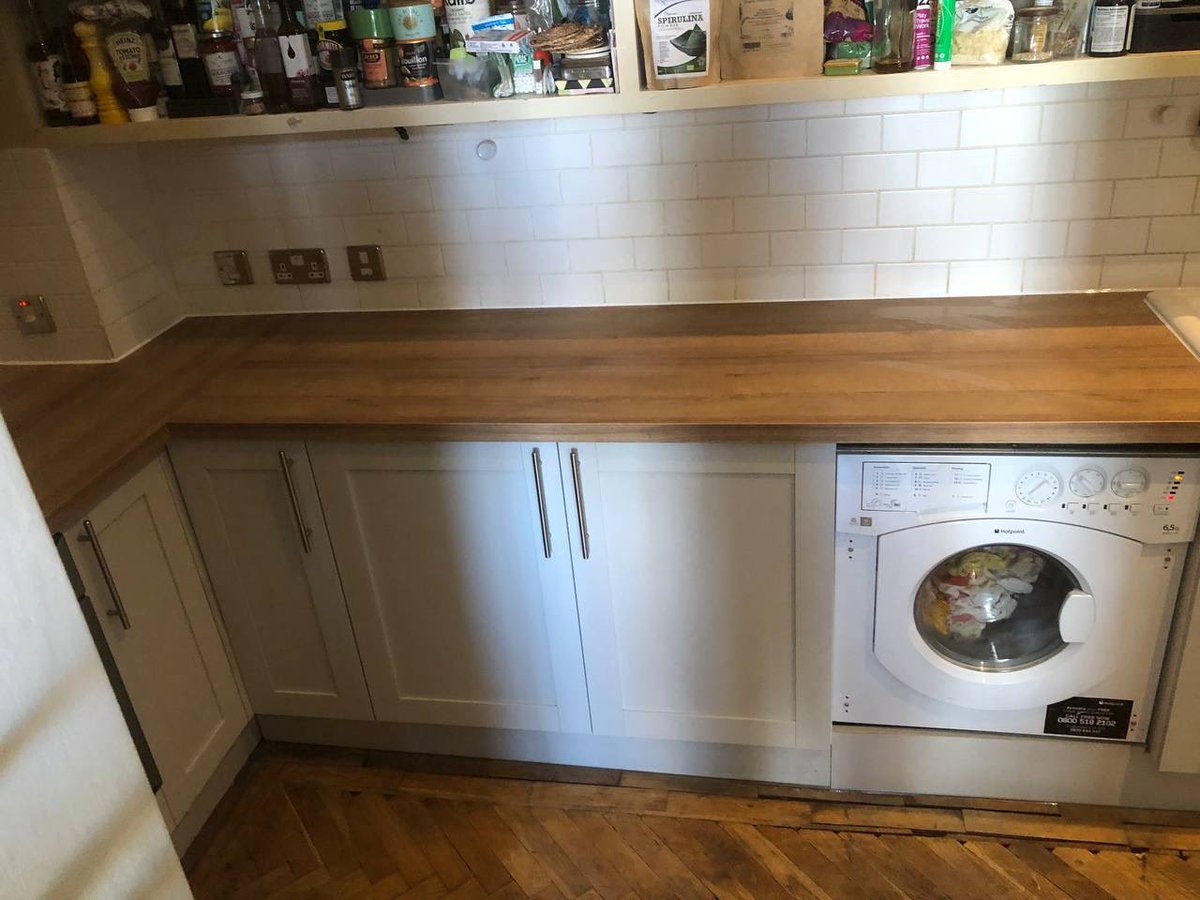 CityViewM's tweet photo. Supplied and installed new #howdens #shaker #kitchen for our clients in #hackney #london including #pest #proofing for any maintenance needs give us a call on 02036405900 https://t.co/jF1wRqlgkv