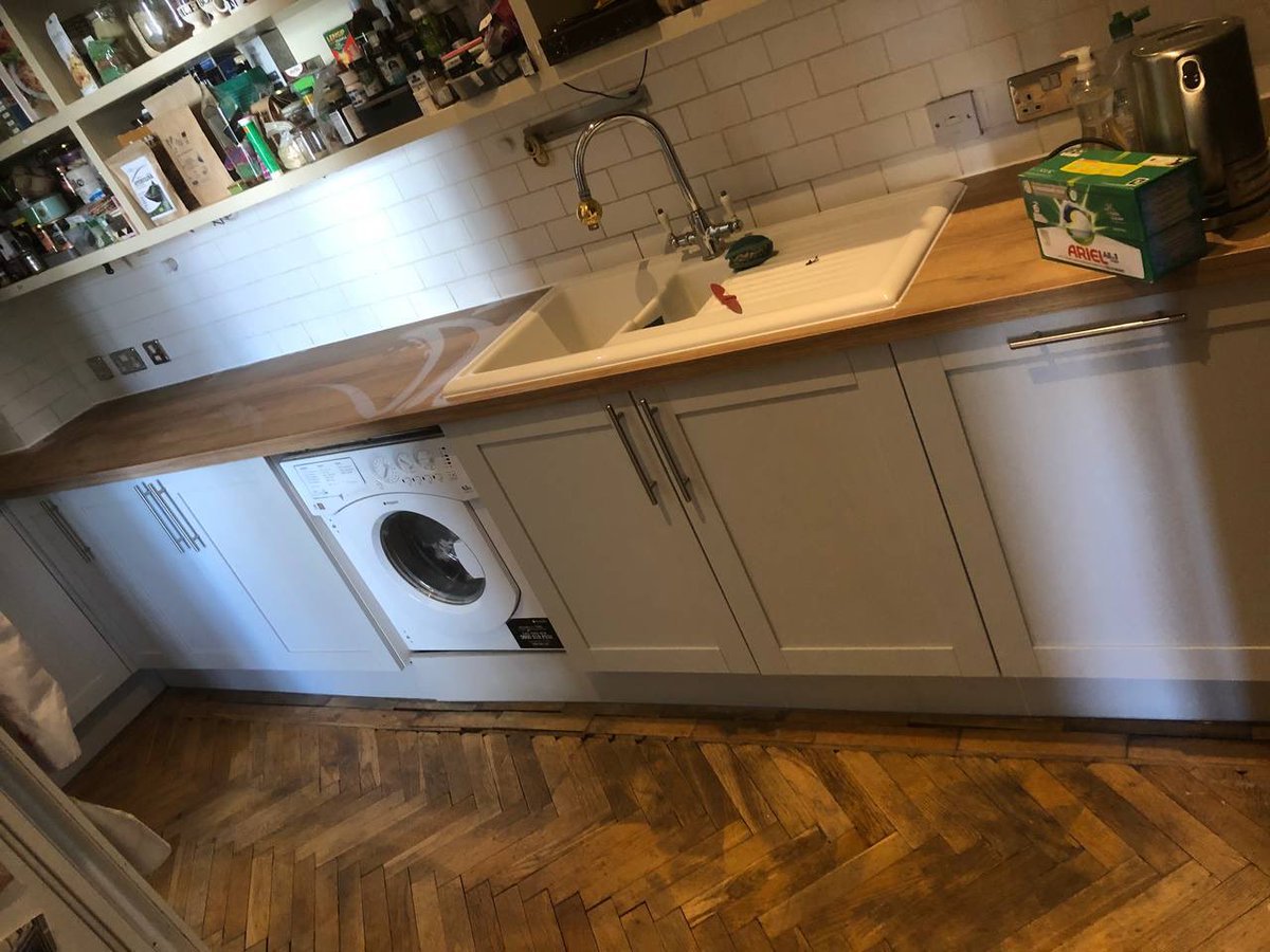 CityViewM's tweet photo. Supplied and installed new #howdens #shaker #kitchen for our clients in #hackney #london including #pest #proofing for any maintenance needs give us a call on 02036405900 https://t.co/jF1wRqlgkv