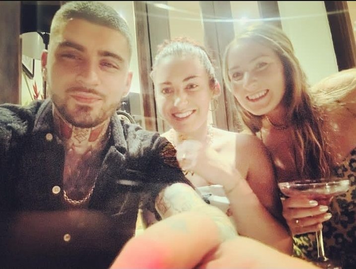 ZaynMPR's tweet photo. 📲 Zayn vía publicación de Instagram! https://t.co/A7QFeiRAXD